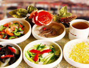 月子餐膳